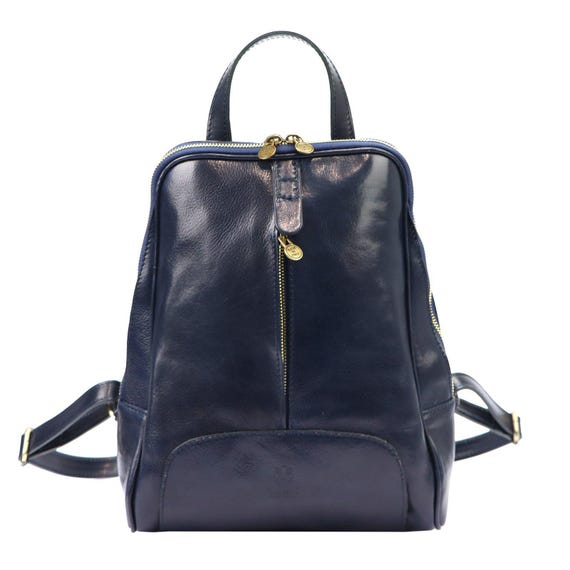backpack purse italian leather florence VIAVERDI Women's in Tan Made in Italy, Line The innovative shoulder strap design has a zipper in the middle Convertible Italian Leather Backpack Tote