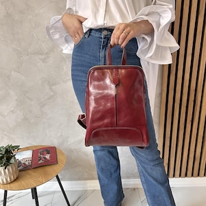 Florence Bordo Italian Leather Backpack for Women | Handmade Genuine Leather Bag | Florence Style | Minimalist Design | Made in Italy