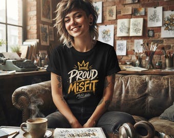 誇り高きミスフィットTシャツ クラウングラフィティタイポグラフィ ユニセックス ストリートウェア 引用Tシャツ MissFit Writes