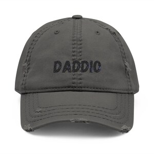 Distressed Dad Hat, Casual Embroidered Cap for Dads, Perfect for Father&#39;s Day, Gift for Dad, Everyday Wear, Trendy Style