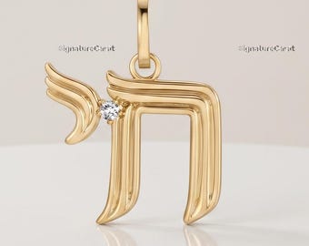 14k Gold Chai Pendant Groovy Diamond Hebrew Letter Charm Jewish Jewelry Gift for Her Minimalist Chai Symbol Fluted Ribbed Textured Charm
