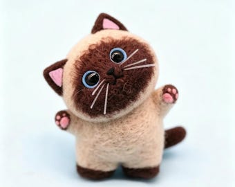 Wool Felt Siamese Cat Sculpture Kitten Desk Accessory, Handmade Needle Felt Ragdoll Cat Figurine, Cat Lover Gift, Cat Wool Art, Cat Keepsake