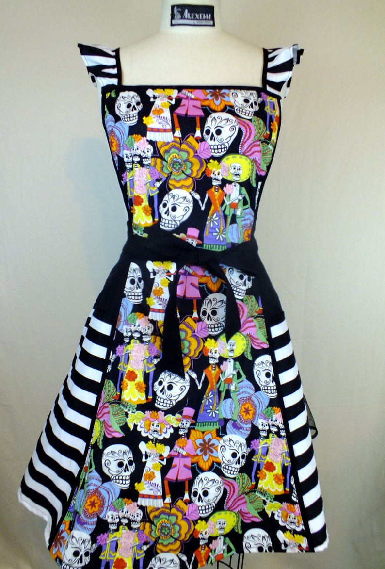 Dio de los Muertos Stripe kitchen Apron folk