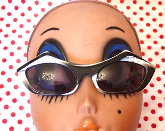 Rare vintage Philippe Model IDC 161 80's 90's does 50's 60's sunglasses atypical frames spy mod op art Hand Made France.