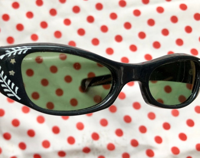 Vintage 50's Cat Eye Sunglasses Frames Black White Leaf Accents Stars