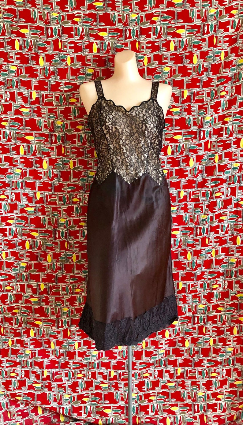 Gorgeous vintage 40's 50's black floral lace negligee slip illusion bust scallop shaped bombshell sexy pin up Barbizon S / M image 1