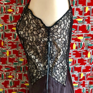 Gorgeous vintage 40's 50's black floral lace negligee slip illusion bust scallop shaped bombshell sexy pin up Barbizon S / M image 4