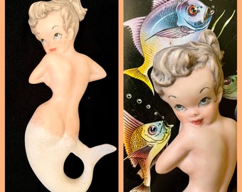 Adorable vintage 50's 60's big eyed nude mermaid porcelain wall hanging plaque bathroom MCM pony tail pin up doll