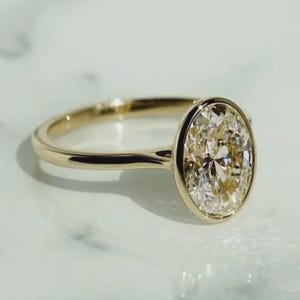 Anillo solitario de oro macizo de 14 quilates con bisel y diamantes cultivados en laboratorio de 3 quilates de corte ovalado con certificado IGI. Anillo de compromiso, regalo de aniversario.
