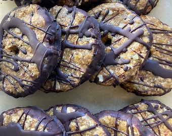 SAMOA COOKIES - Raw Vegan - Gluten Free - Coconut Cookies - No Bake - No Refined Sugar - Minimal Ingredients - Delicious Treat!