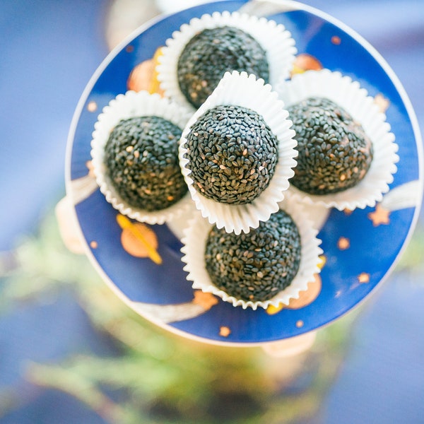 Halva Balls (4Pack) Chocolate Tahini Superfood Truffles GLUTENFREE & RAW-VEGAN