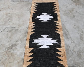 Tapete de juta natural preto feito à mão, com borda natural e estrela branca - Tapete de juta liso preto e bege, tecido à mão