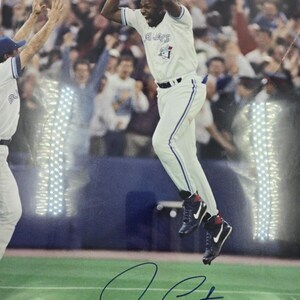 ENORME stampa autografata da 16x20" della vittoria di Joe Carter alle World Series con certificato di autenticità