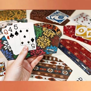 PLAYING CARD HOLDER *Hold'em Fold'em* – South Western, Horses, Floral, Puppies, Kittens, - Designed for All Ages image 6