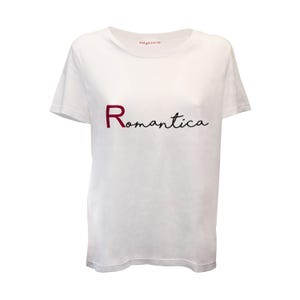 Camiseta feminina ROMANTICA NOVA SS25 feita à mão em 100% algodão orgânico com bordado. Feito na ITÁLIA