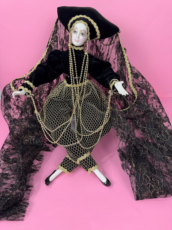 Large Porcelain Doll  Venetian Masquerade Black Velvet Gown (20 In, With  Stand) - Etsy