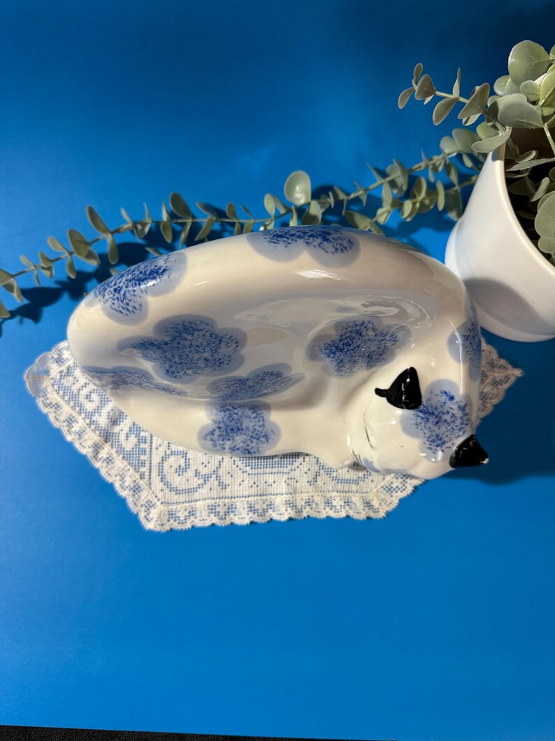 Vintage Flambro Sleeping Cat Figurine Blue Cloud Ceramic Etsy vintage-flambro-sleeping-cat-figurine-blue-cloud-ceramic-etsy