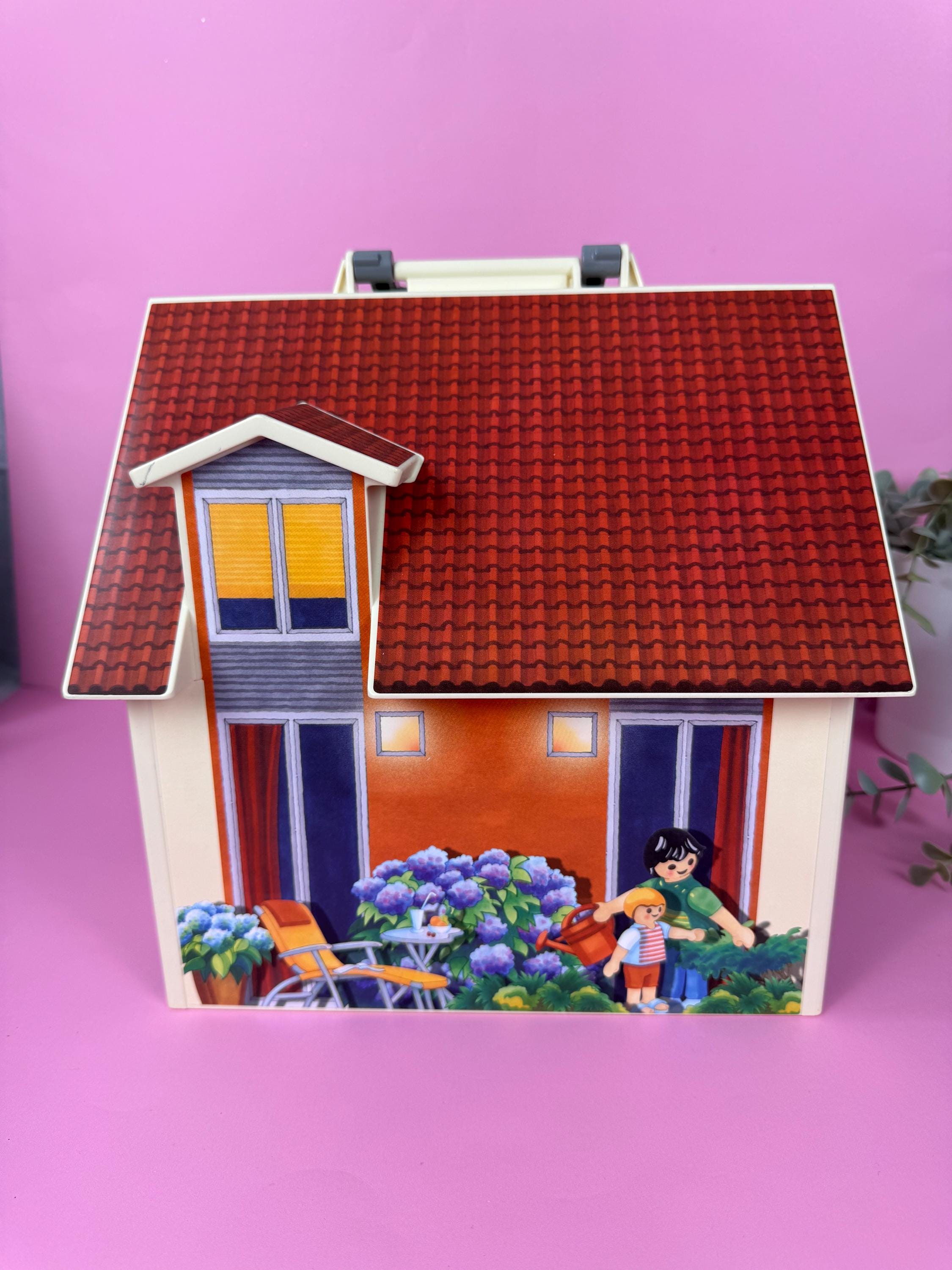 Playmobil Dollhouse 5167 – Maison De Poupée Transportable Avec 3 Personnages, Salle De Bain, Cuisine, Salon, Dès 4 Ans