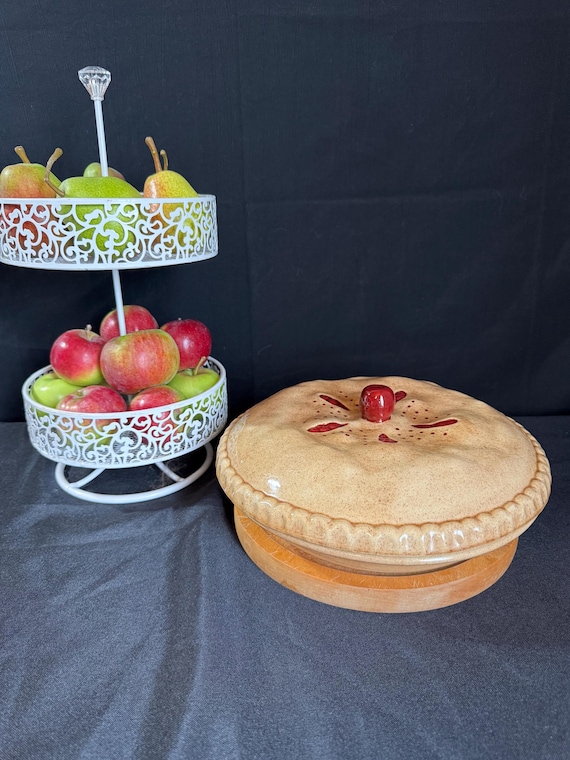 FESTONNEE Moule à tarte en Céramique D 28 cm BRETAGNE CERAMIQUE INDUSTRIE Rouge saveur