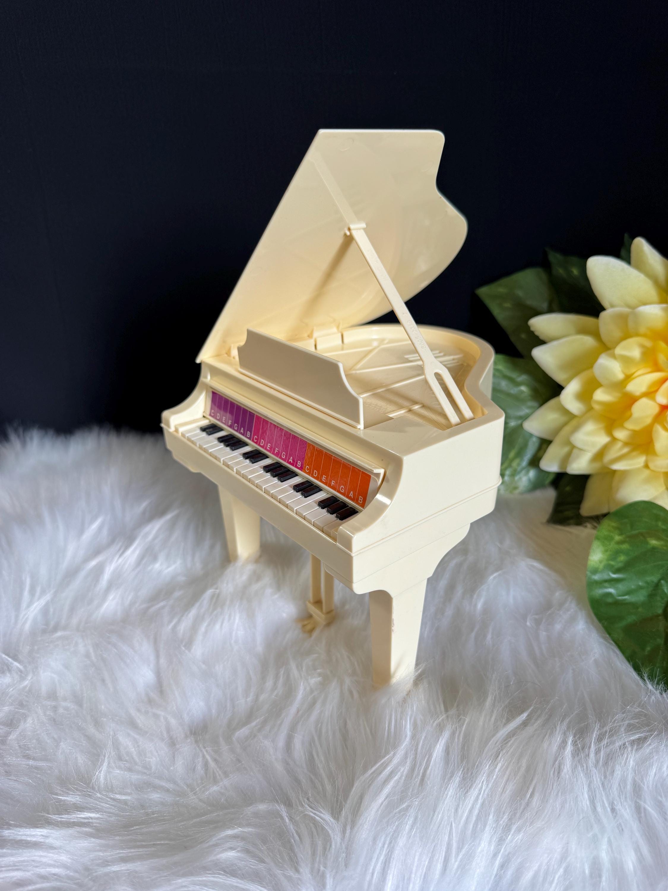 メゾピアノ１４０ｃｍ１０枚セットUSED Vintage 1981 Mattel Barbie Mini Grand Piano: Rare Electronic Toy