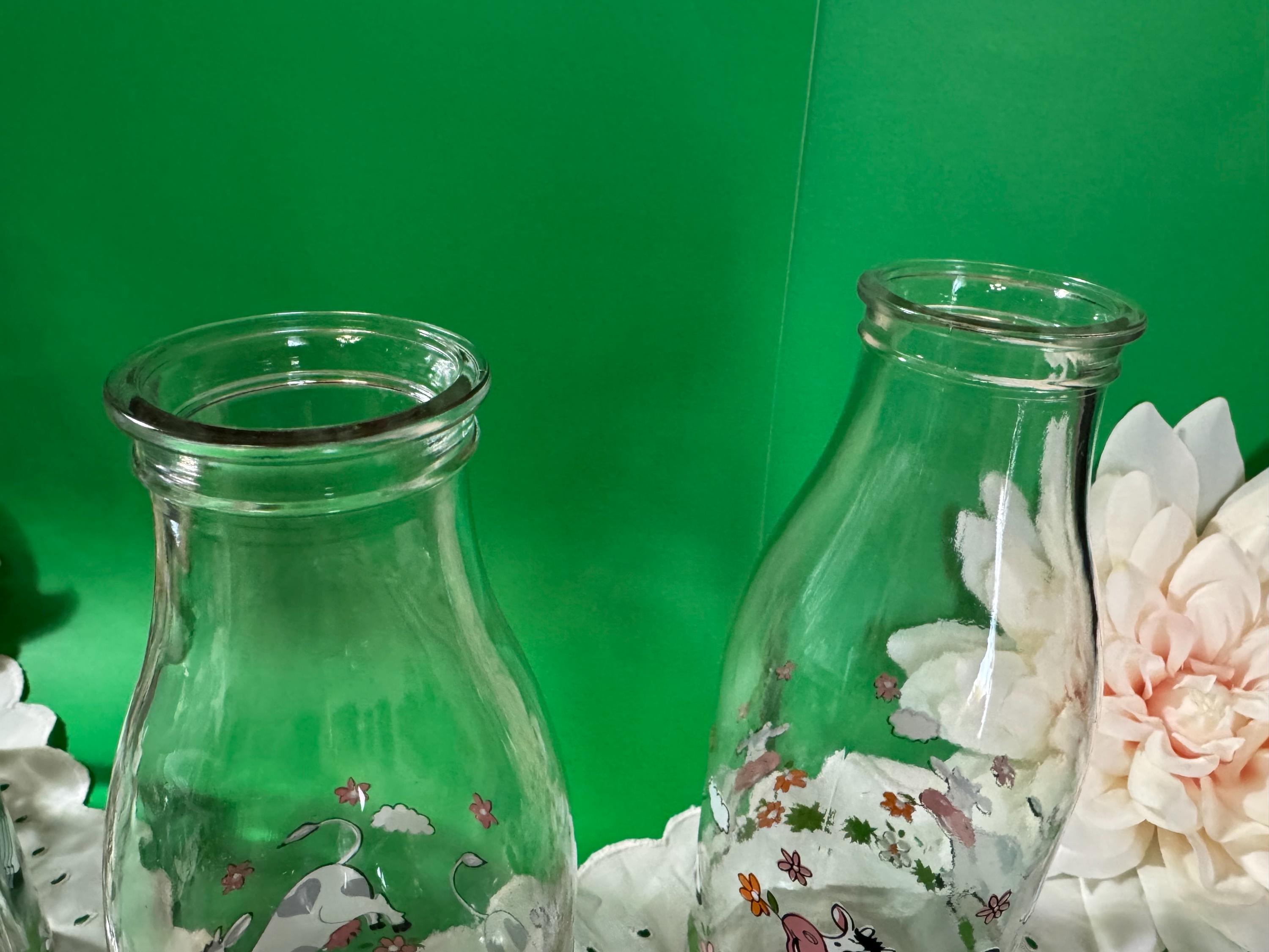 牛乳瓶　ミルク瓶　フランス　アンティーク　Le Parfai パルフェ　牛柄 Vintage Le Parfait Milk Bottle: Cow & Floral Design, French