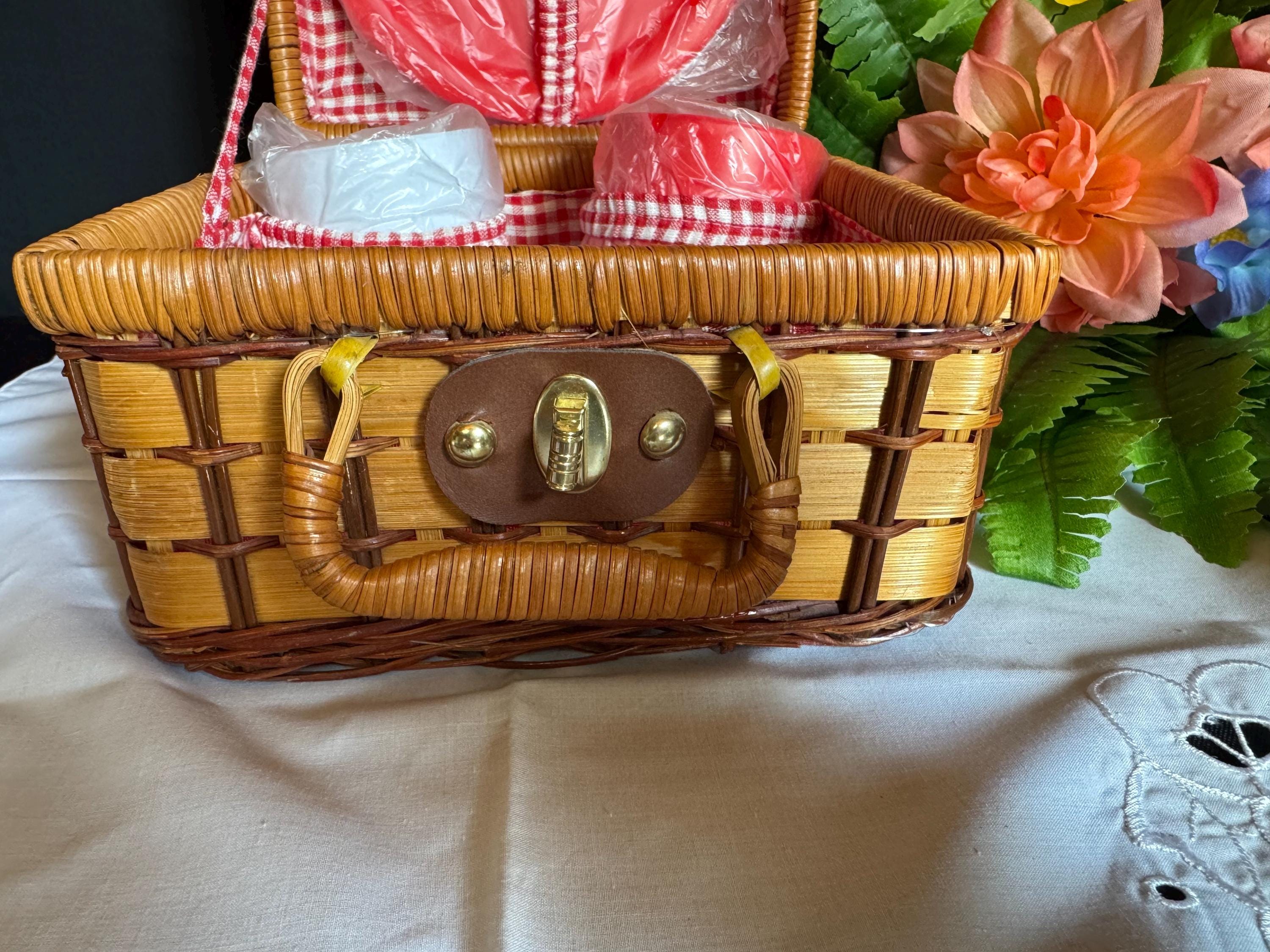 Vintage Wicker Picnic Basket: Red Checkered Lining, Complete