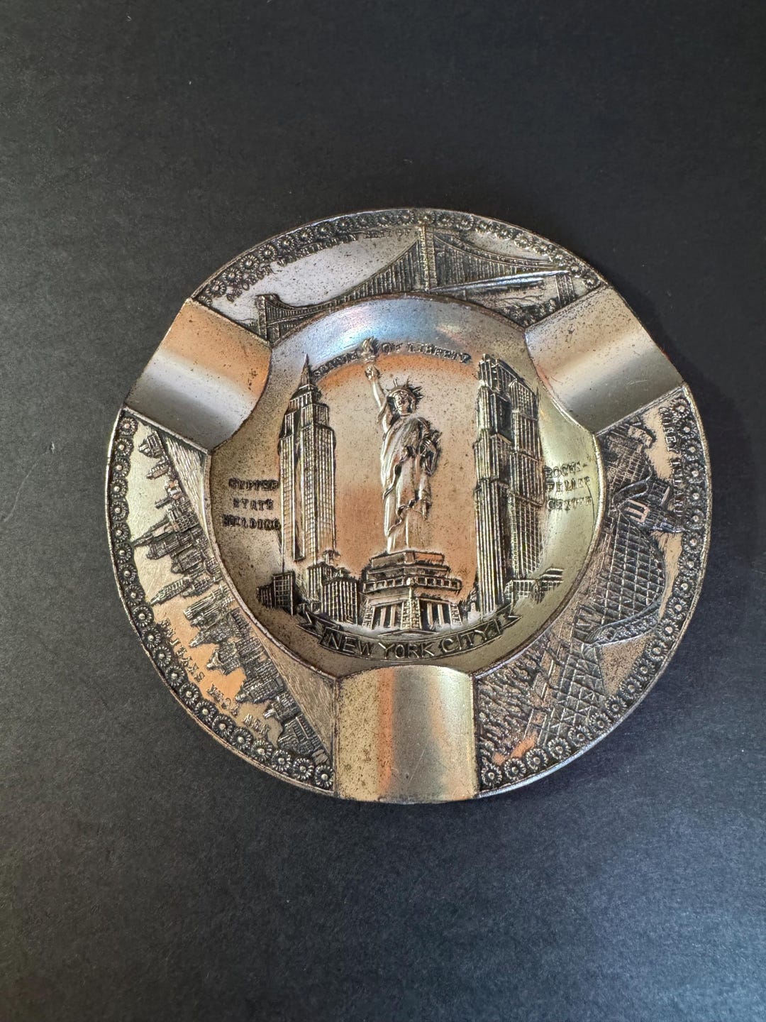 vintage Manhattan Ashtray アンカーホッキング1943年 Occupied Japan Ashtray: Vintage New York City Landmarks