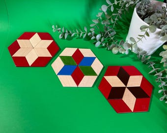 Conjunto de sous-verres hexagonaux en bois vintage fabriqués en Allemagne de l'Ouest - LOTE DE 3