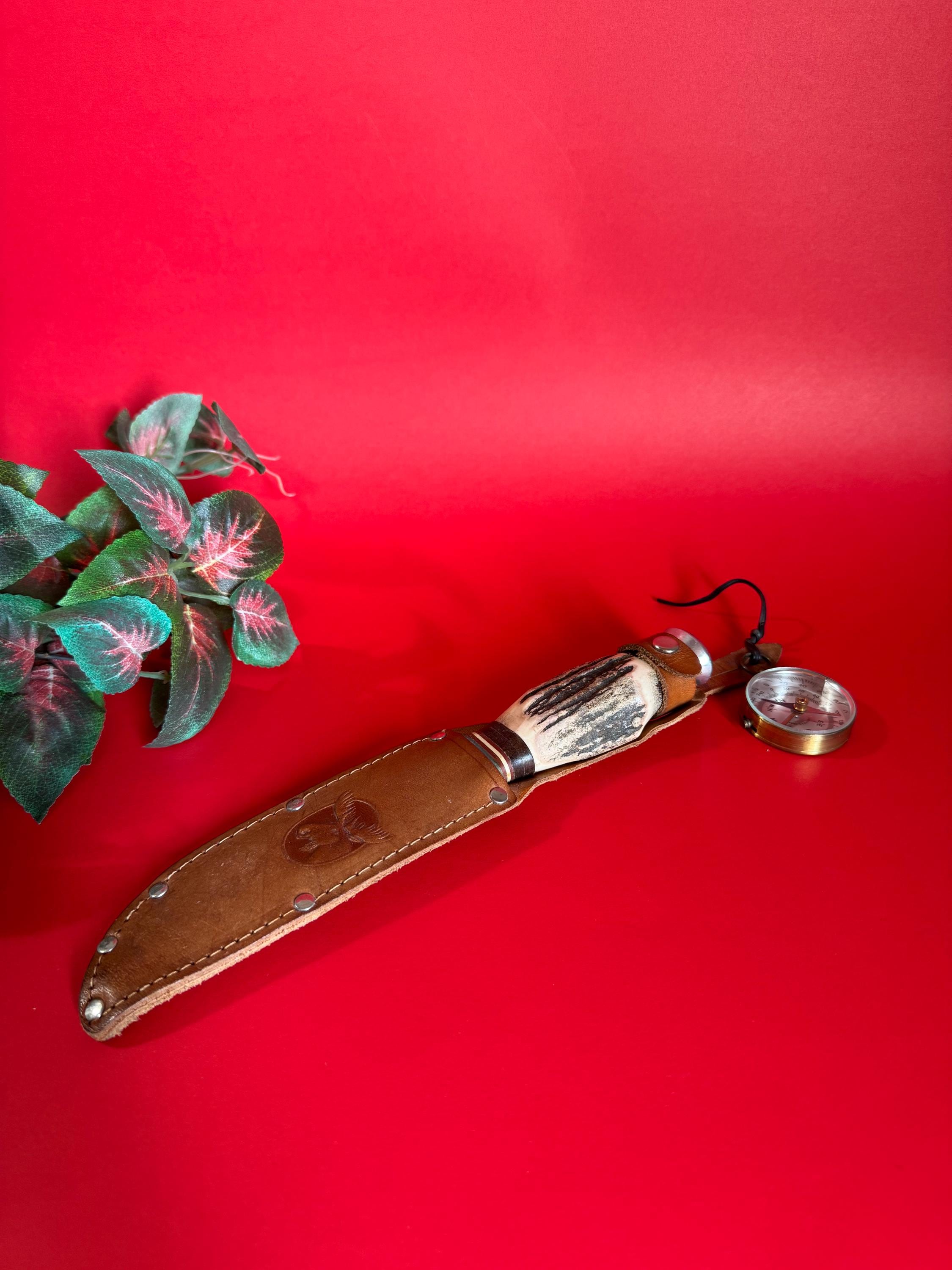 SOLINGEN リンダーゾーリンゲン　鹿彫刻　 Old Solingen SOLINGEN リンダーゾーリンゲン鹿彫刻 Old Solingen