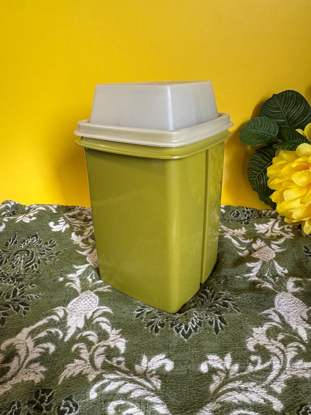 Vintage Tupperware Pick-a-deli Container – Olive Green Food Keeper