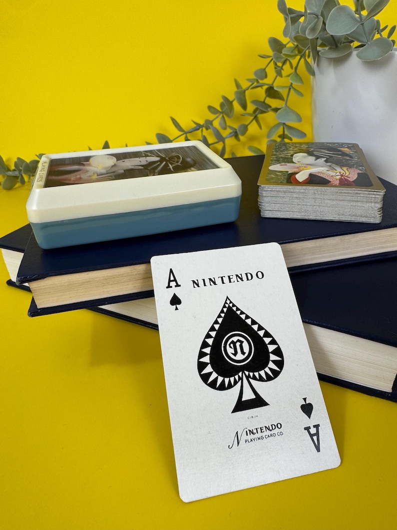 Vintage Nintendo Playing Cards – 1960s Lenticular Geisha Collector Set ...