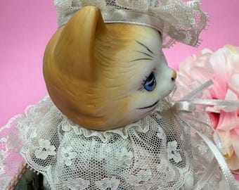 Vintage Animated Porcelain Cat Music Box – Plays 