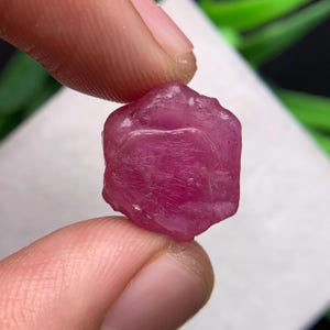 Glass Filled Ruby Rough Gemstone, 14.6x14.8x6.2 MM 17 cts Rare Stone For Making Jewelry
