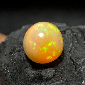 Natural Ethiopian Opal Sphere, 7.30 MM 1.85 Cts Brown Opal Orange Green Fire Opal For Making Ring & Necklace