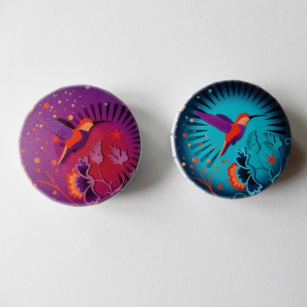 Boite Clic-Clac métallique Illustrée colibri et fleurs boite à pilules bonbons cendrier de poche