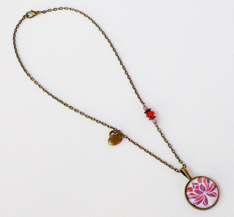 Short geometric Lotus flower necklace red purple image 2