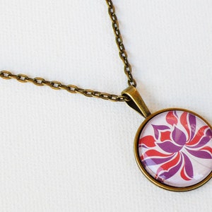 Short geometric Lotus flower necklace red purple image 3