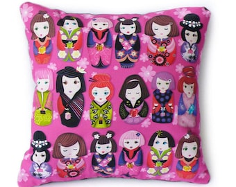 Small decorative cushion "Japanese Dolls" pink background, Kokeshi, girl's bedroom decor, girl's birthday gift