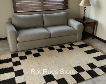 Handmade Jute Area Rug: Modern Black and White Geometric Floor Decor
