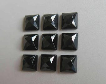 Piedra preciosa de ónix negro natural con corte cuadrado en forma de rosa, piedra preciosa suelta con parte posterior plana y calibrada de alta calidad para joyería, tamaño: 5 mm a 25 mm.
