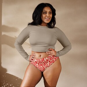 Slip bikini a vita alta, costume da bagno con stampa botanica a foglie rosse, modello sgambato.