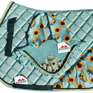 Sunflower English Saddle Pad Set with Bonnet: Cheerful Equestrian Riding Set.