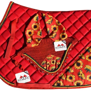 Sunflower English Saddle Pad Set with Bonnet: Cheerful Equestrian Riding Set.