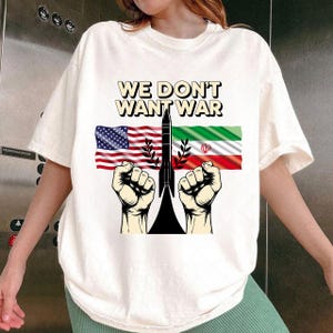 戦争は望まない PNG、私たちの戦争は望まない アメリカ国旗のダメージ加工グラフィック - 愛国的な反戦抗議シャツと看板のデザイン
