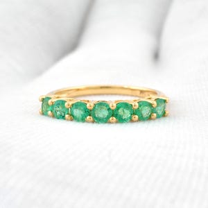 Dainty Emerald Stacking Eternity Ring, 14k Yellow Gold Minimalist Ring, Emerald Ring Simple Ring, Gift for Her, Delicate Ring Eternity Band