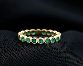 Anillo de esmeralda natural de 2,50 mm. Anillo de eternidad con esmeralda. Regalo de aniversario de bodas. Anillo de esmeralda, piedra natal de mayo, anillo de eternidad completo de oro de 14 k.