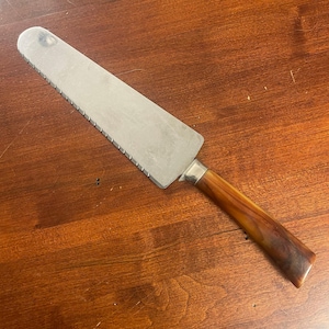 Vintage Frontier Forge Cake Pie Server Serrated Knife Bakelite Handle USA MCM