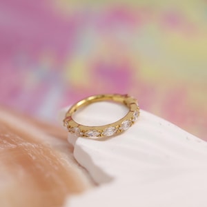 Cube Zircon Jewelry Nose Ring 16G Septum Ring Shiny Conch Rook Daith Helix Tragus Piercing Jewelry Surgical Steel Cartilage Earring Hoop