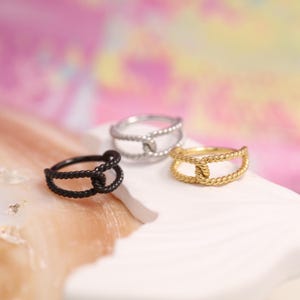 Septum Clicker Ring Twisted Jewelry Nose Ring 16G Special Hoop Conch Rook Daith Tragus Piercing Surgical Steel Cartilage Earring Lobe Nose