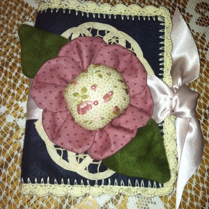 Vintage Rose Sewing Kit image 1